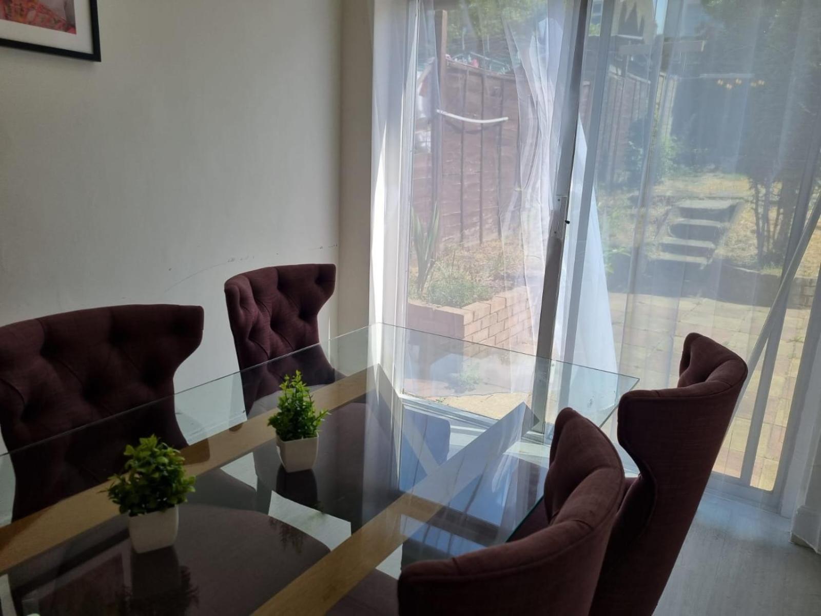 Casa vacanze Large 4 Bed Terraced House