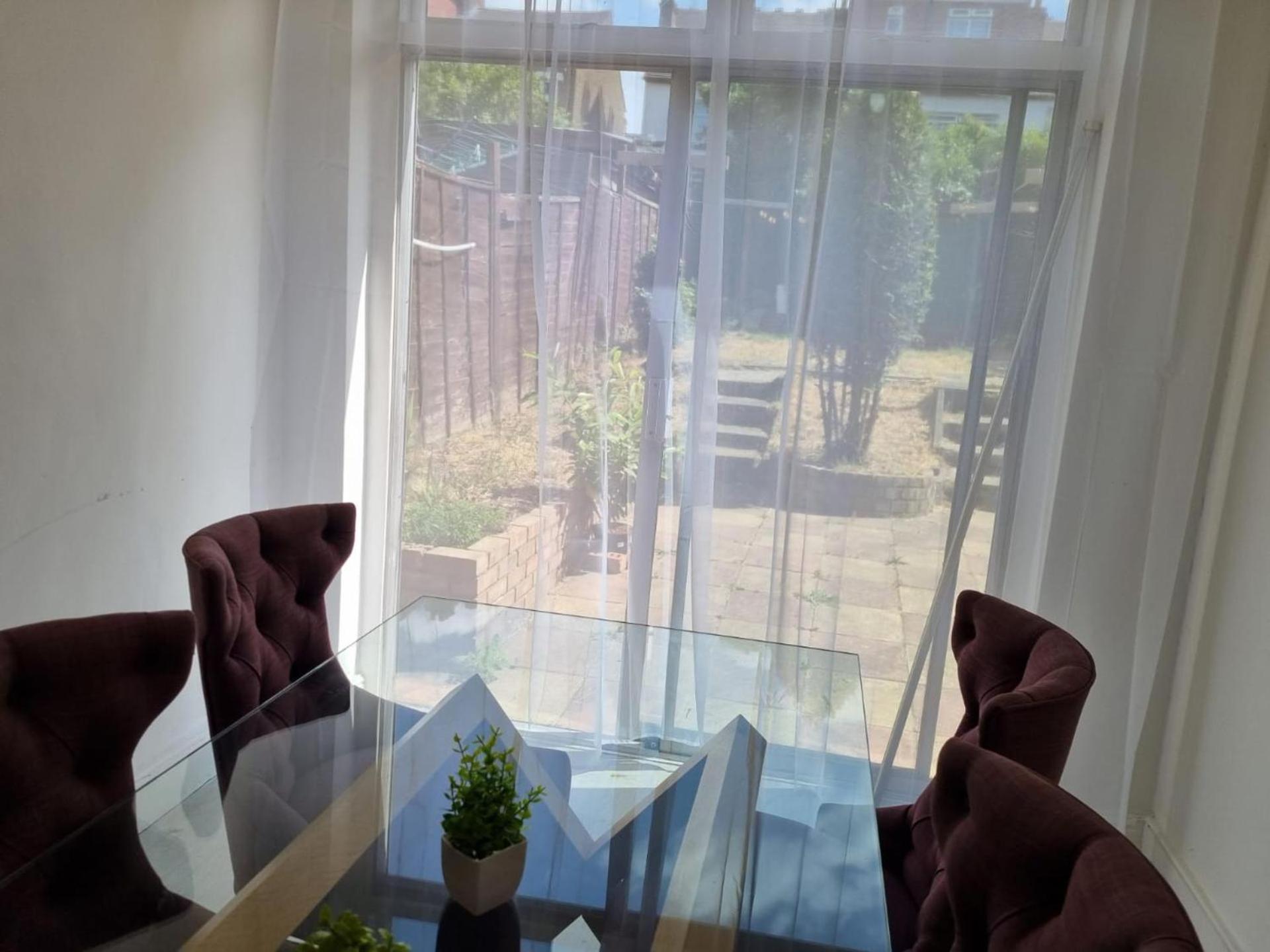 Large 4 Bed Terraced House Casa vacanze